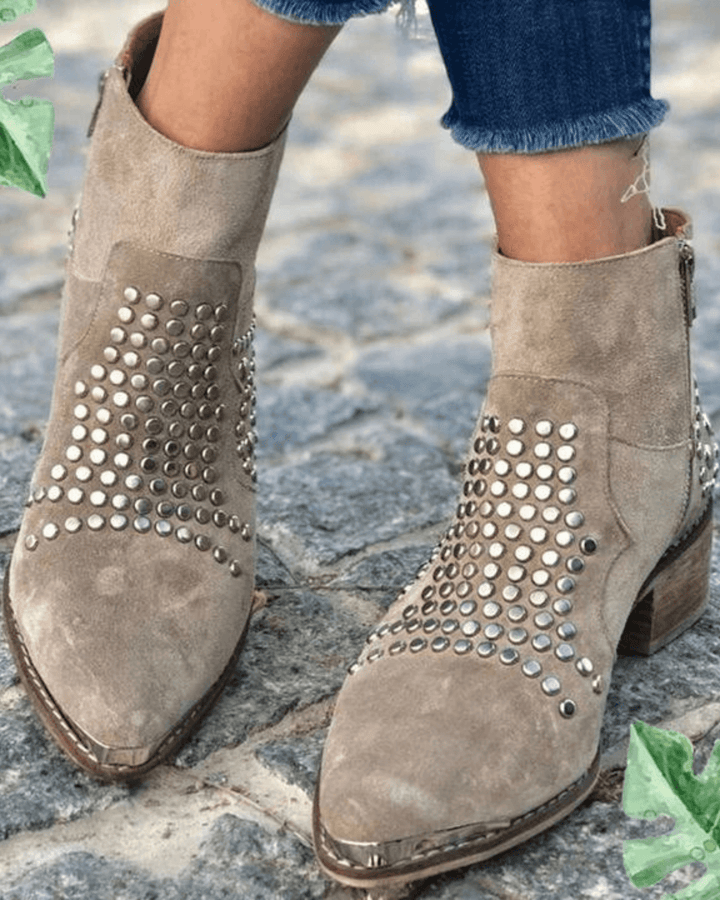 Eva – Ankelboot med nitar