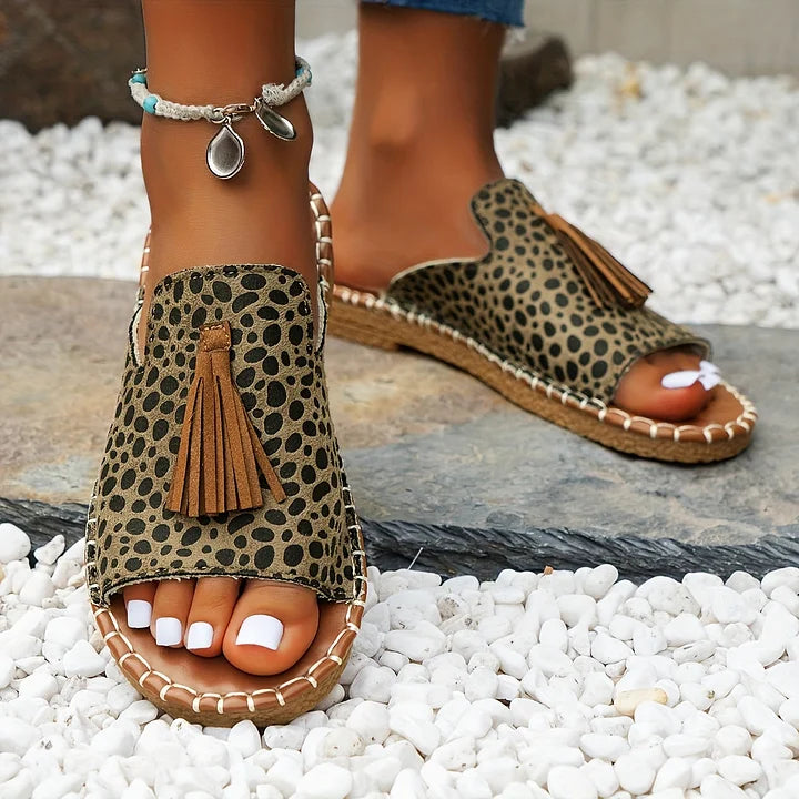 Leena | Comfortable flat sandals