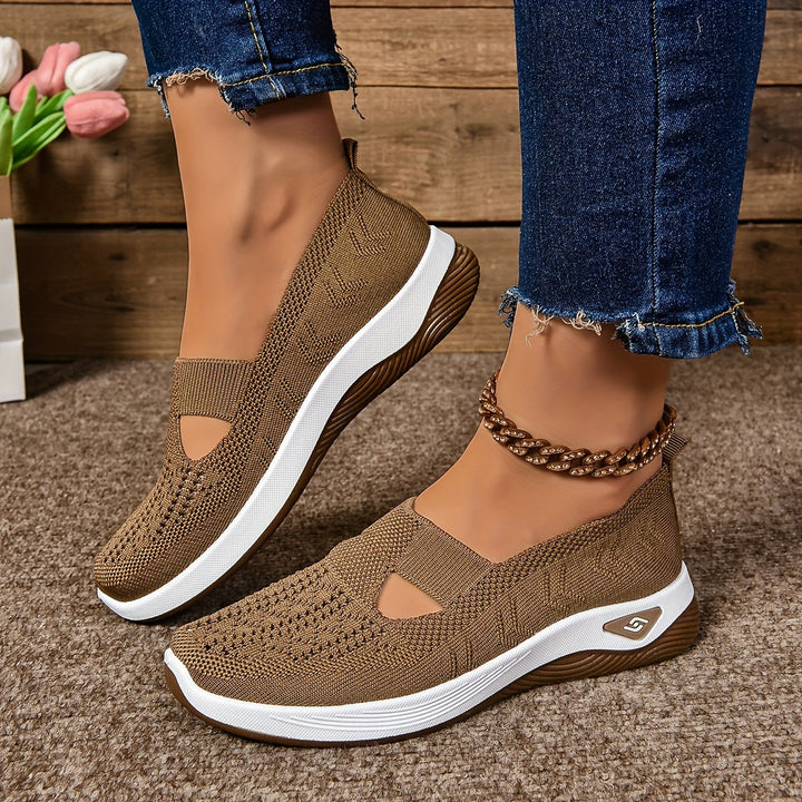 Monica – Stickade slip-on sneakers med komfortssula