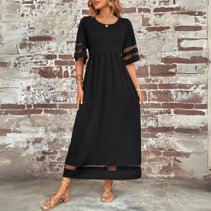 Dagny – Lång klänning med meshdetaljer