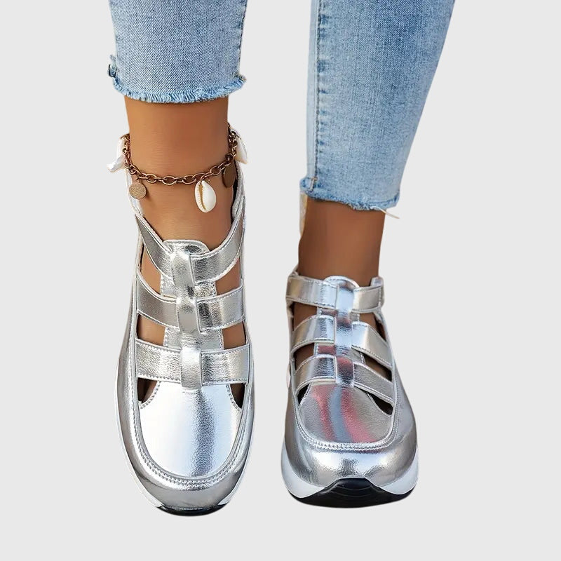 Gudrun – Ortopediska sandaler