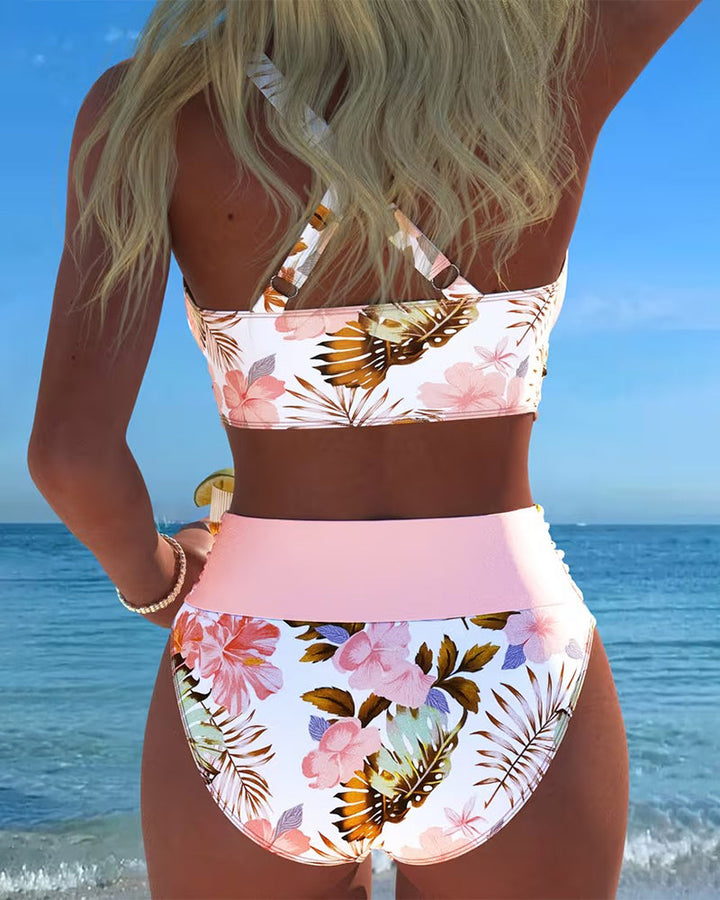 Jolina | Blommig kontrastdelad bikini