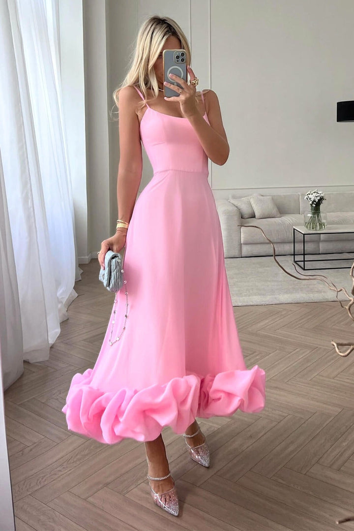 Hjördis – Elegant flödande klänning