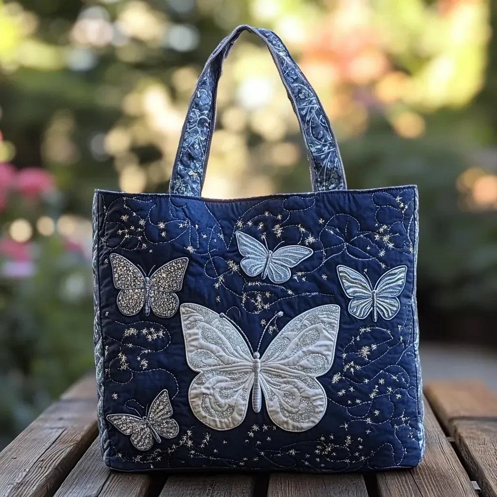 Kristina – Vadderad toteväska med fjärilsappliqué