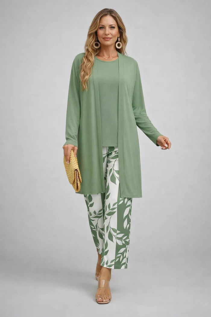 Carola – Elegant tredelsset med lövranksmönster