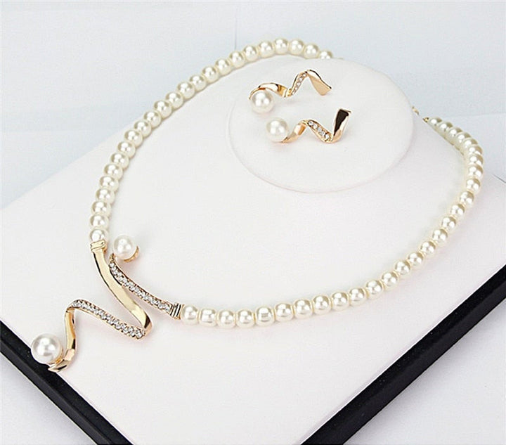 MARIA | PENDANTS AND EARRINGS SET