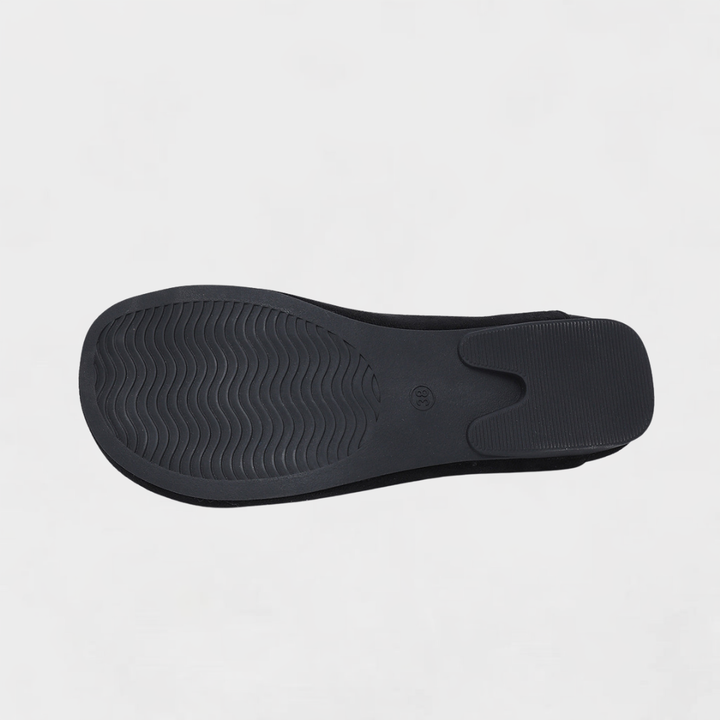 Astrid | Orthopedic slip-ins with anatomical comfort and timeless style