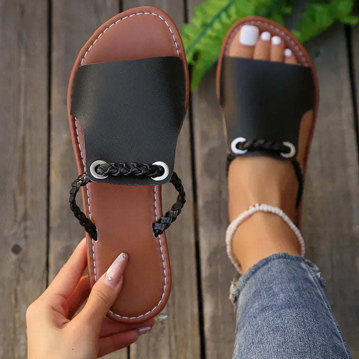 Nica | Sandaler med ögla