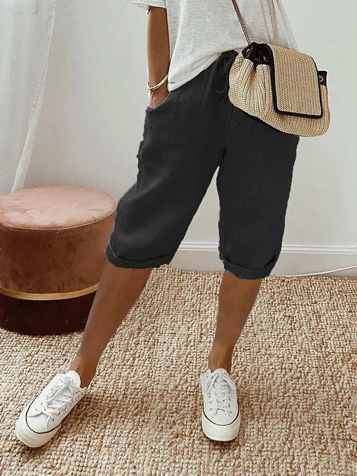 Tilda – Avslappnade linne-shorts med uppvikta ben